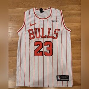 Chicago Bulls Boys Medium Basketball Jersey